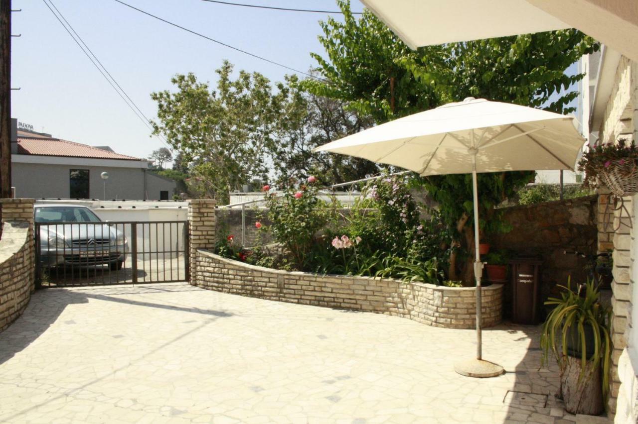 Guesthouse Matušan's place Banjol Extérieur photo